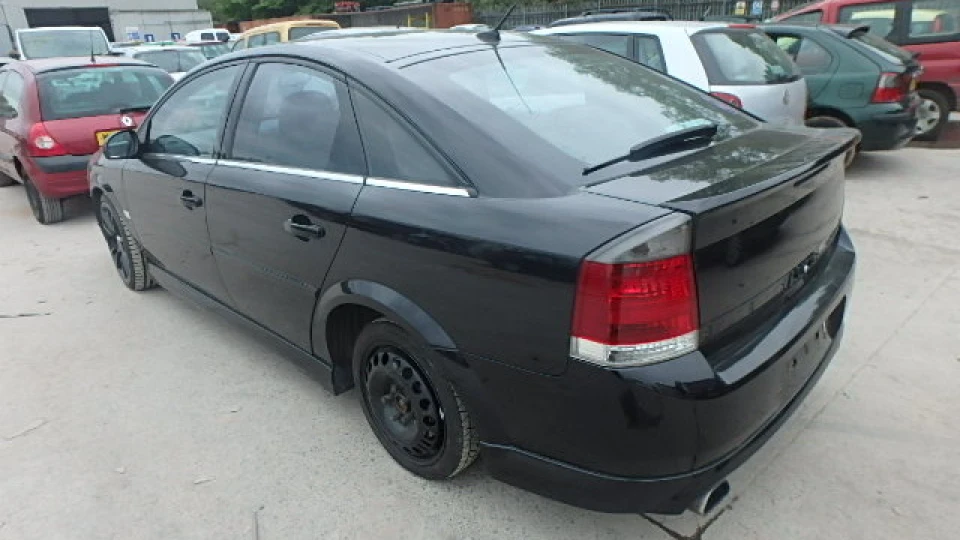 Opel Vectra OPC білий handmade VXR седан 4