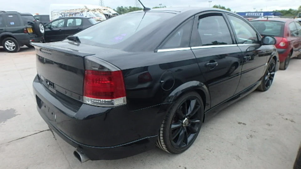 Opel Vectra OPC білий handmade VXR седан 5