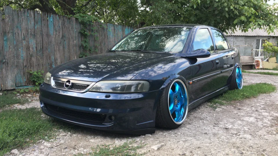 Opel Vectra 4