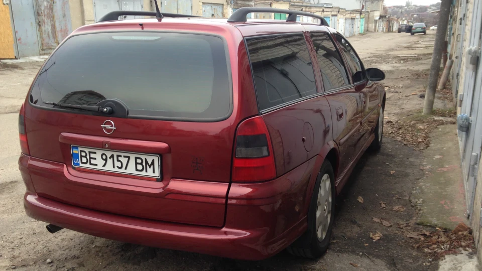Opel Vectra 4