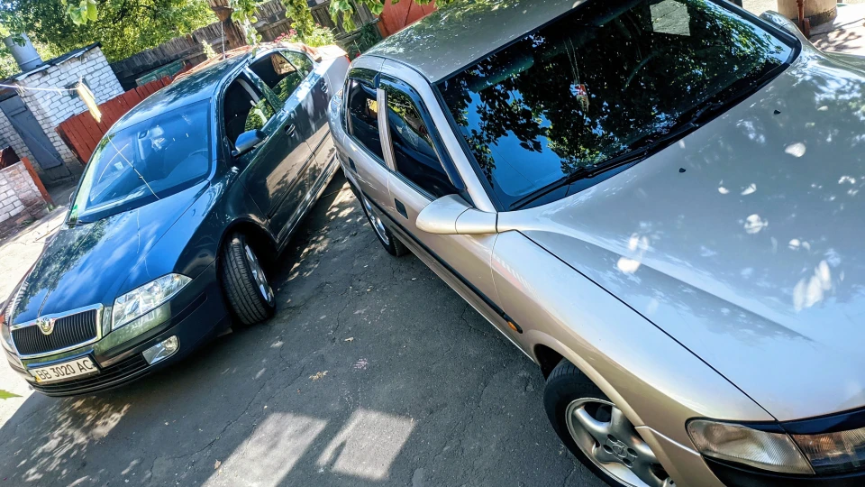 Opel Vectra 2