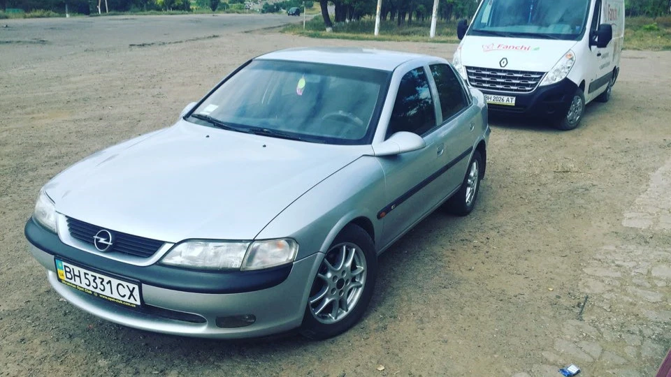 Opel Vectra 2
