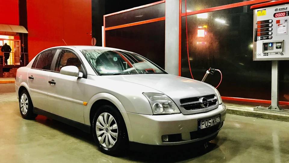 Opel Vectra 4