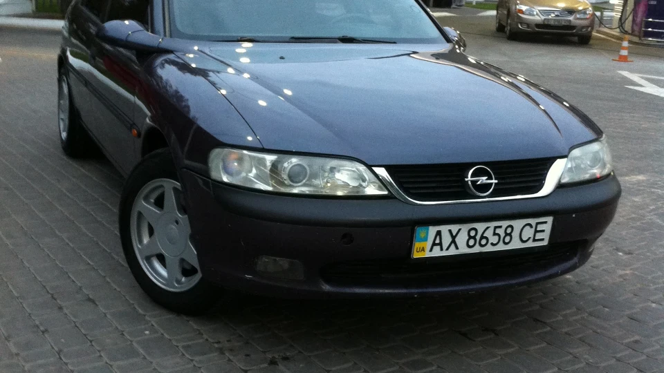Opel Vectra 2