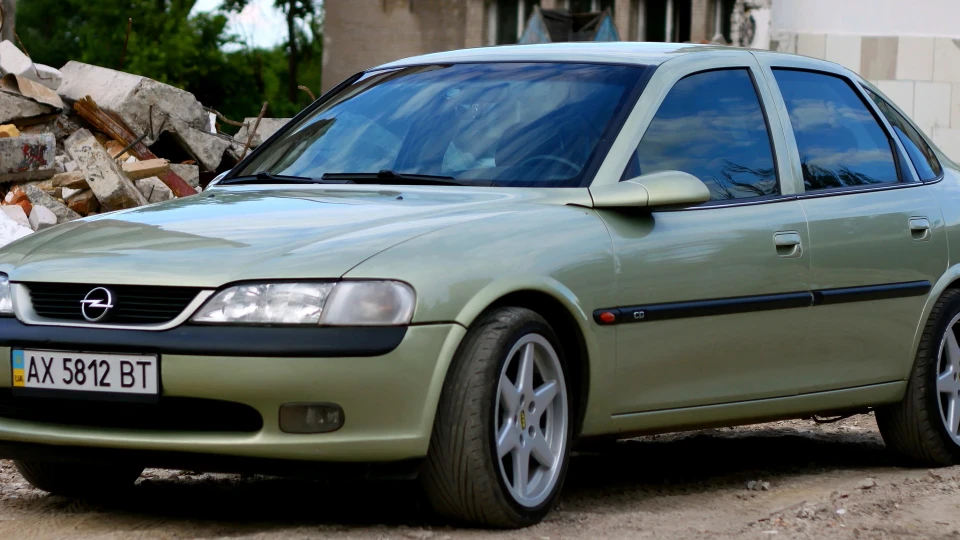 Opel Vectra 2