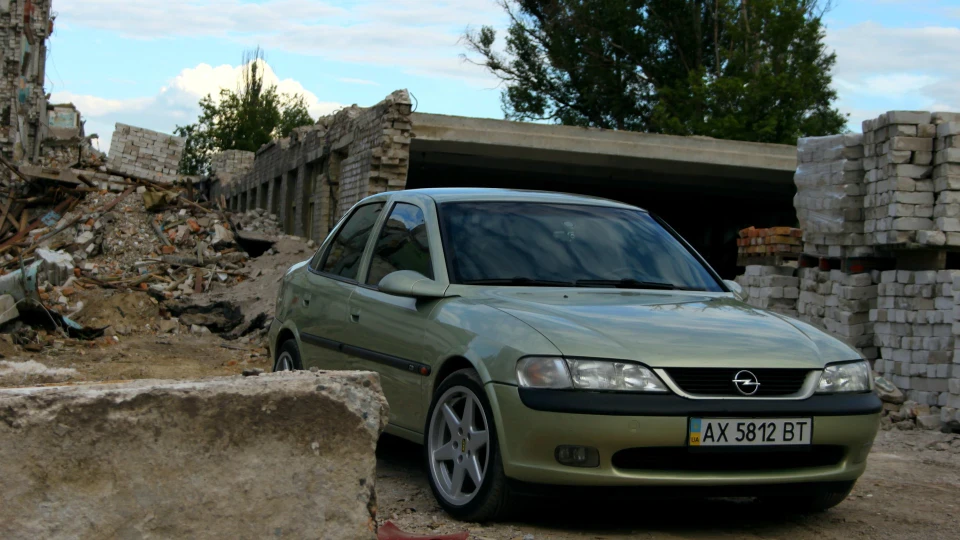 Opel Vectra 4