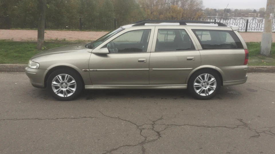Opel Vectra 5