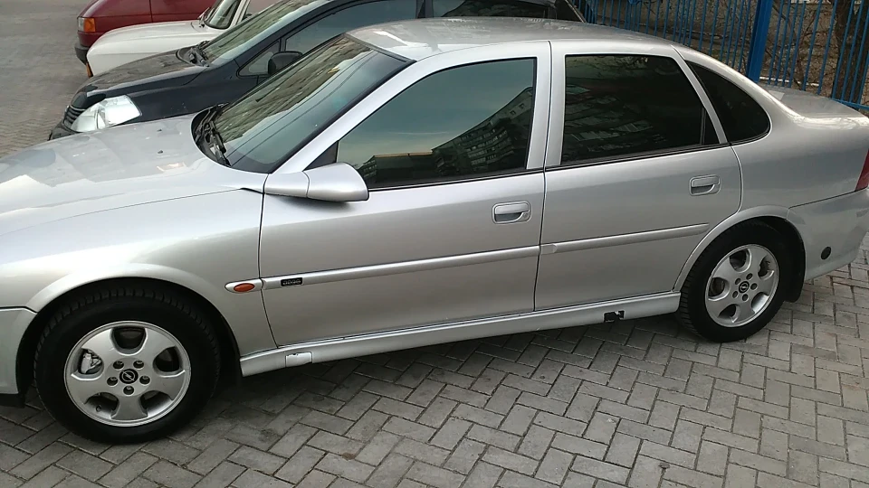 Opel Vectra 4