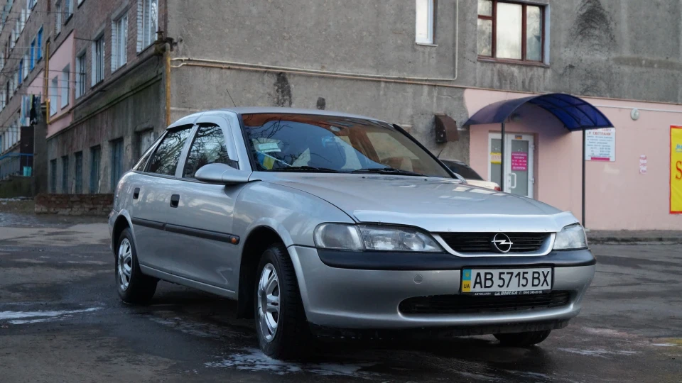Opel Vectra 4