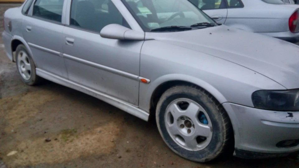 Opel Vectra 2