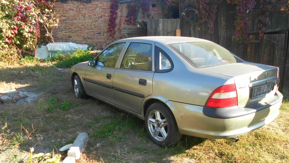 Opel Vectra 2