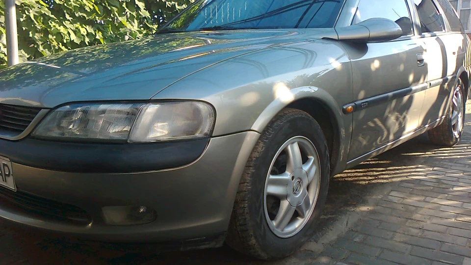 Opel Vectra 2