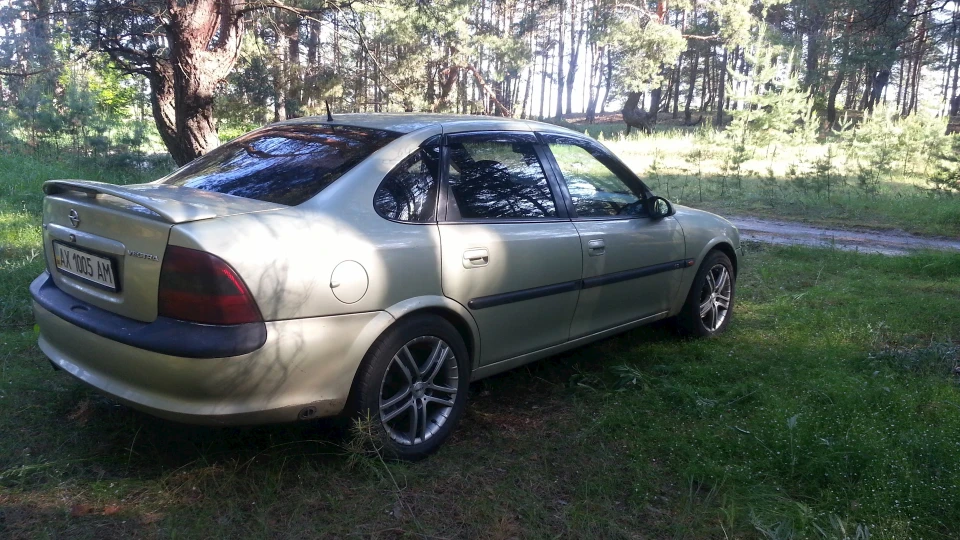 Opel Vectra 2