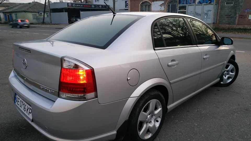 Opel Vectra 2