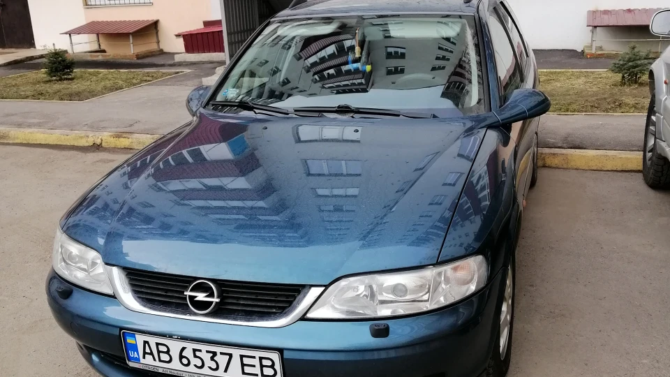 Opel Vectra 4
