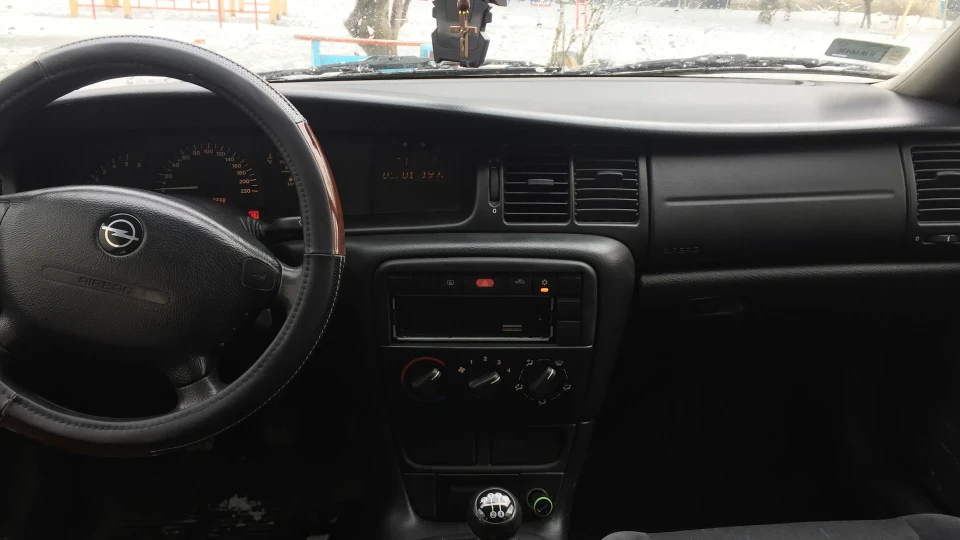Opel Vectra 4