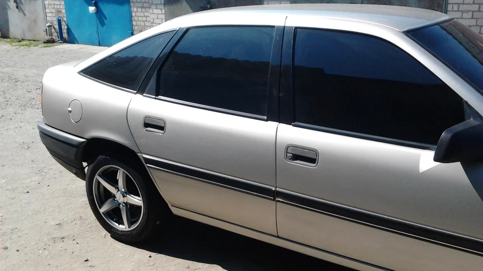 Opel Vectra 1.4nv 5