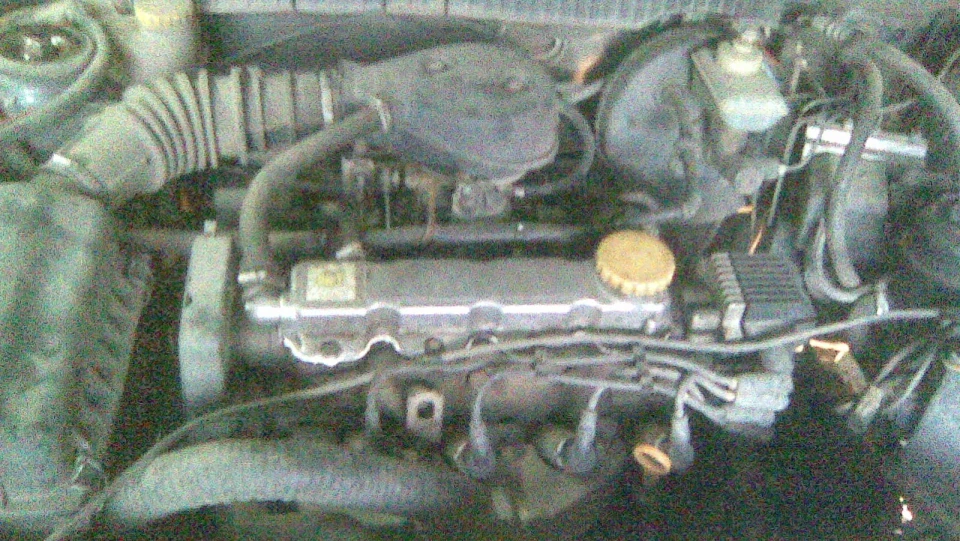 Opel Vectra 1.6 Моноінжектор