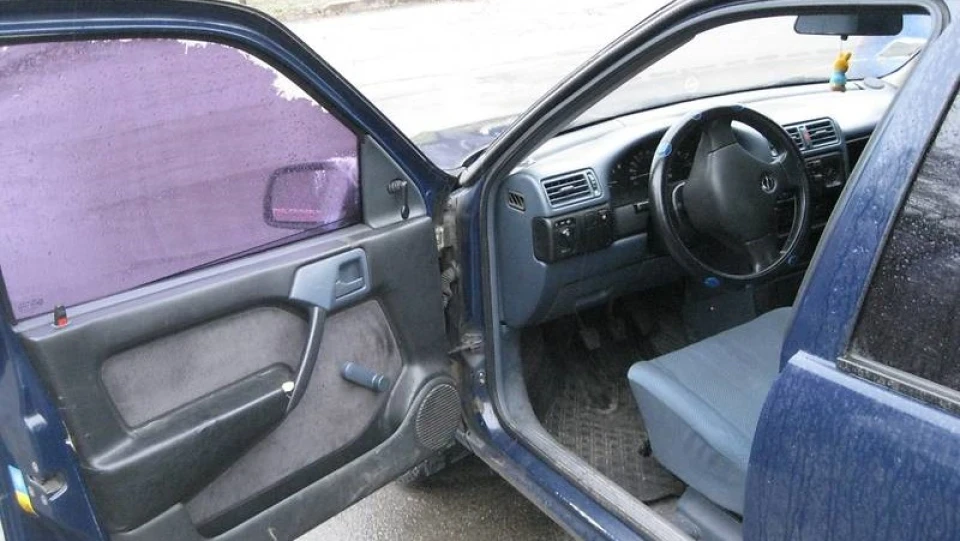 Opel Vectra 1.7D__Трактор__ 4