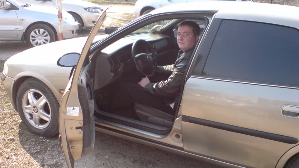 Opel Vectra 1.8 16V 4