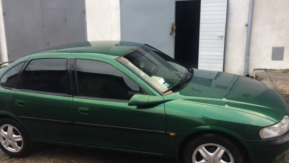 Opel Vectra 1.8 бензин. 2