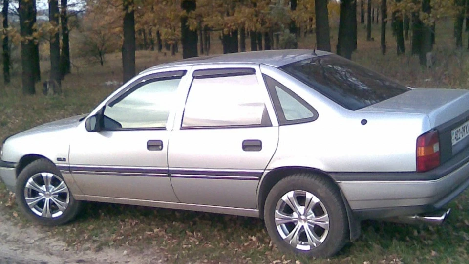 Opel Vectra 1.8 GLS 5