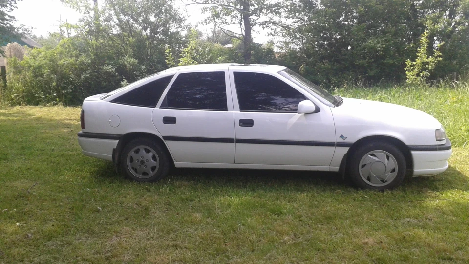 Opel Vectra 1,8 i 2