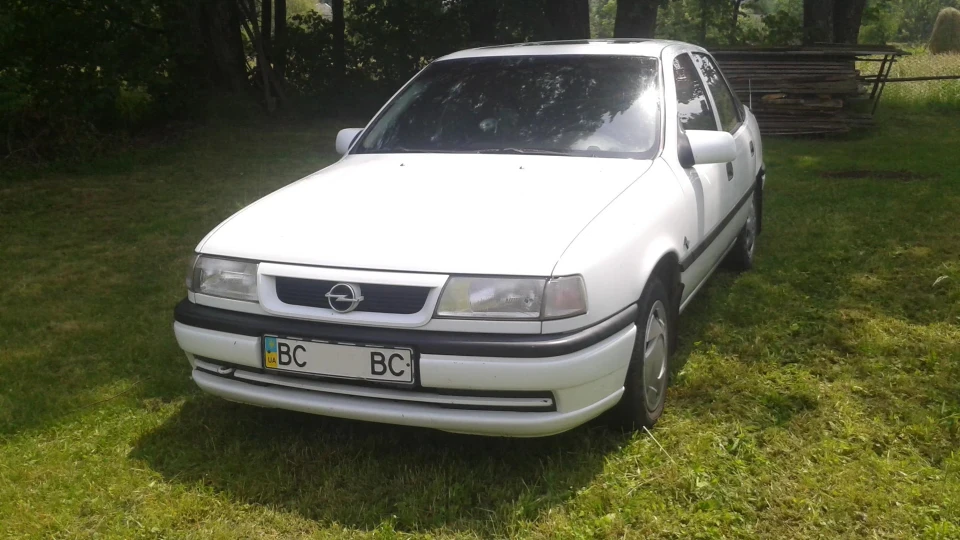 Opel Vectra 1,8 i 4