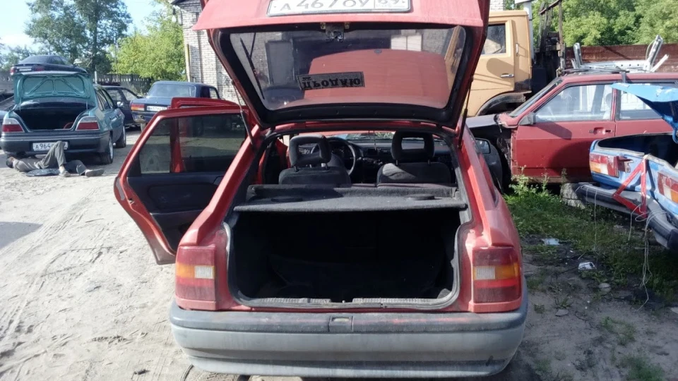 Opel Vectra 1.8 Конячок 90