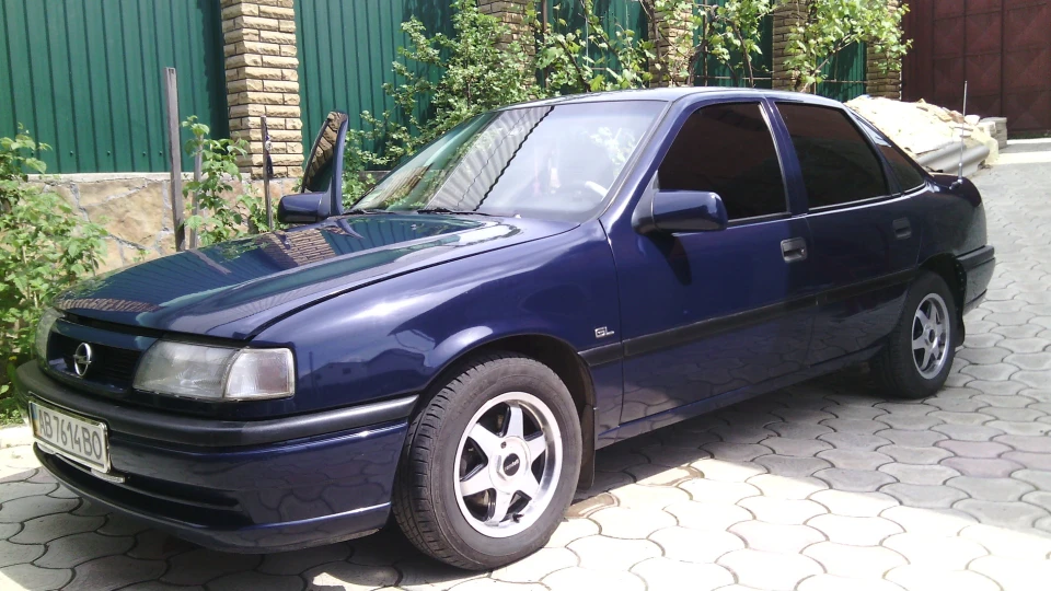 Opel Vectra 1.8 mono-veStra