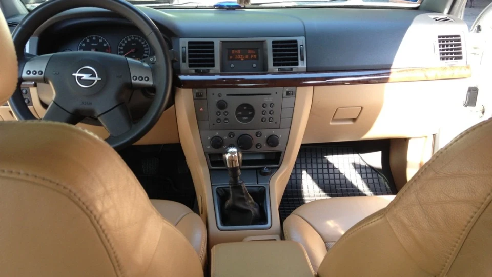 Opel Vectra 1.8 3