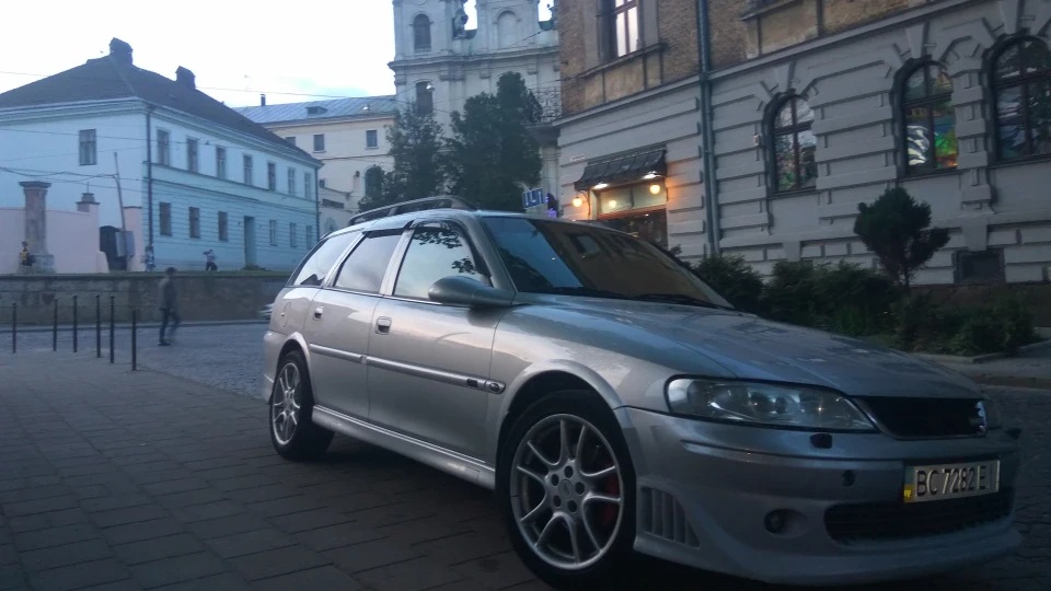 Opel Vectra 2.0 D IRMSCHER STYLING 3