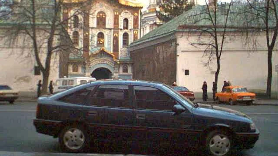 Opel Vectra 2.0 GT 2