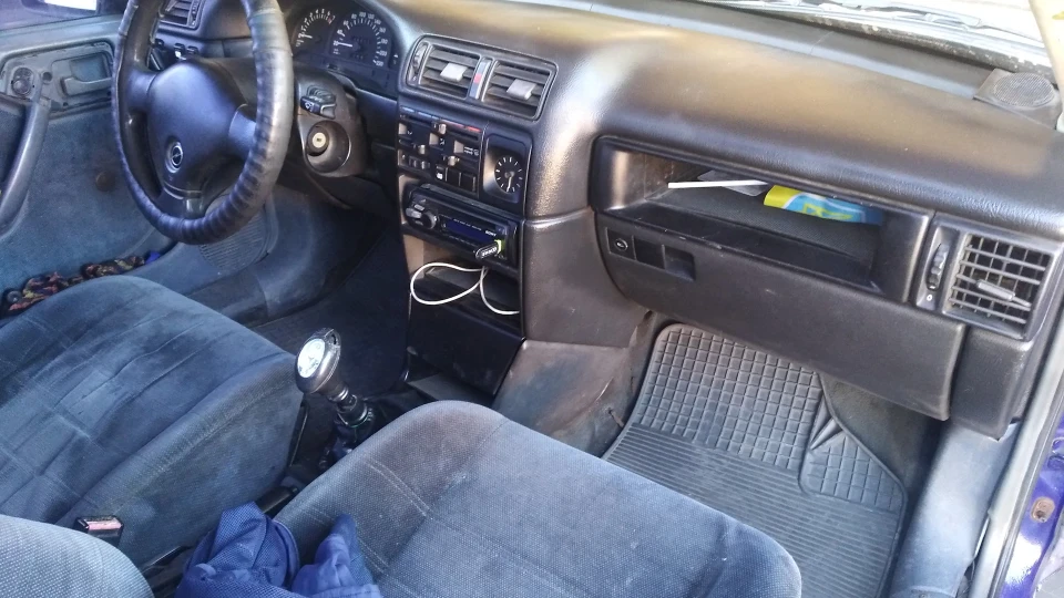 Opel Vectra 2.0 інжектор 115л.с 2