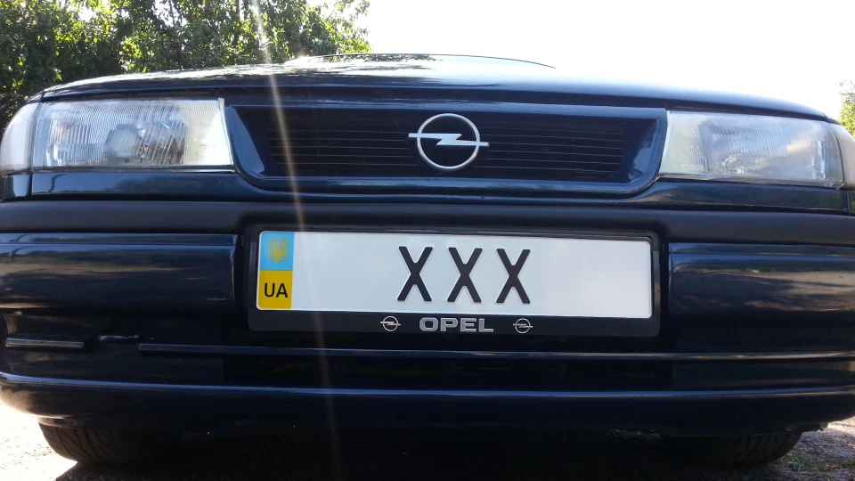 Opel Vectra 2.0 Мусек=) r16 2