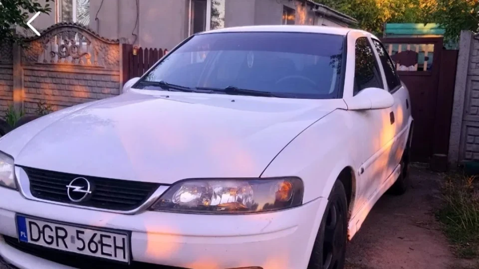 Opel Vectra 2.0 турбо