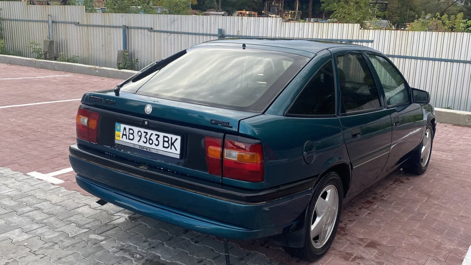 Opel Vectra 2.0 4