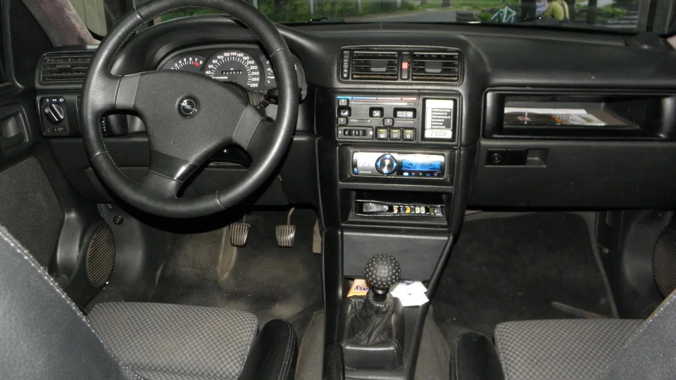 Opel Vectra 2000 C20XE 4x4 2