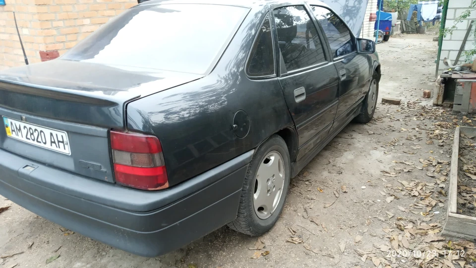 Opel Vectra 2000 (C20XE) 2
