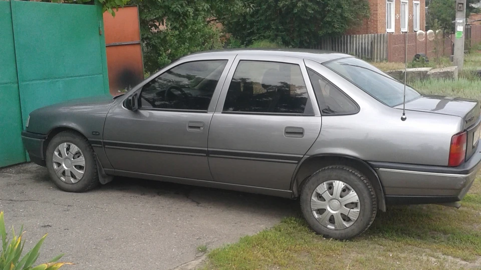 Opel Vectra 2.0i C20NE сірий Орел. 3