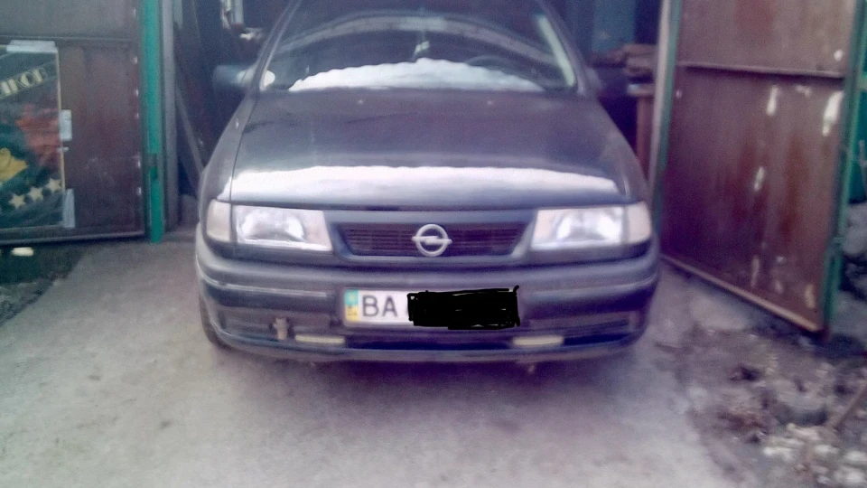 Opel Vectra 2.0i CDX 3