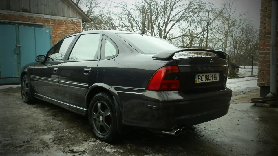 Opel Vectra 2.0i Сrazy Car 5