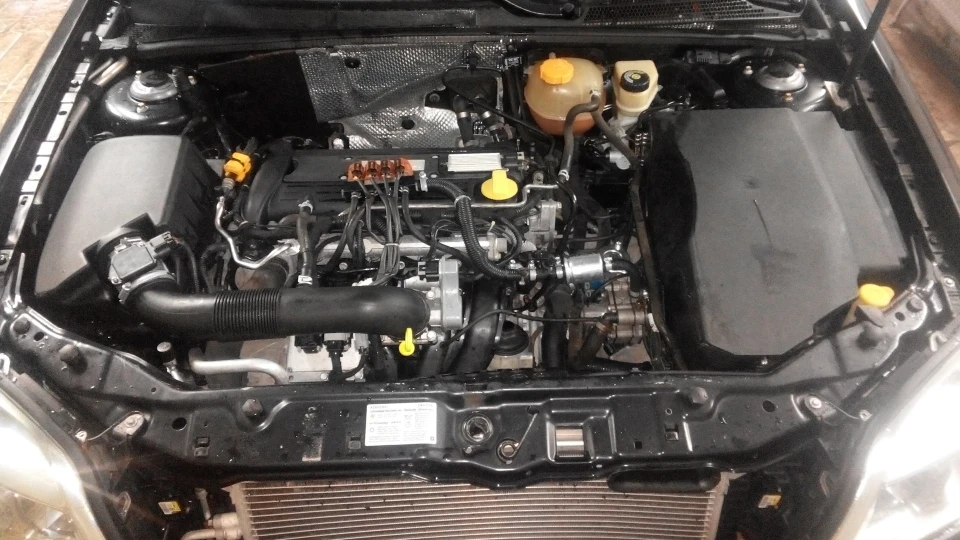 Opel Vectra 2.2 AT Flavio-мобіль 4