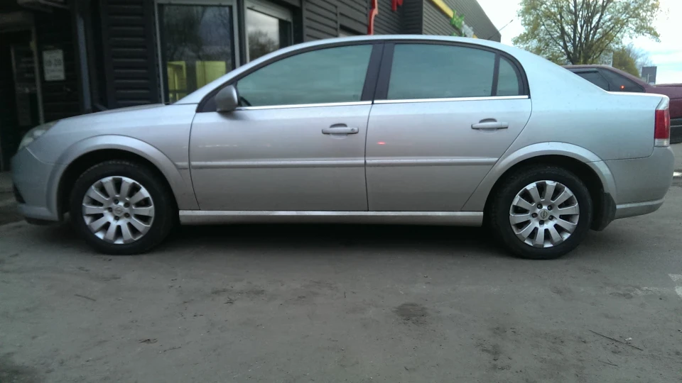Opel Vectra 2.2 AT 2