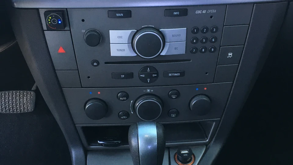 Opel Vectra 2,2 автомат 3