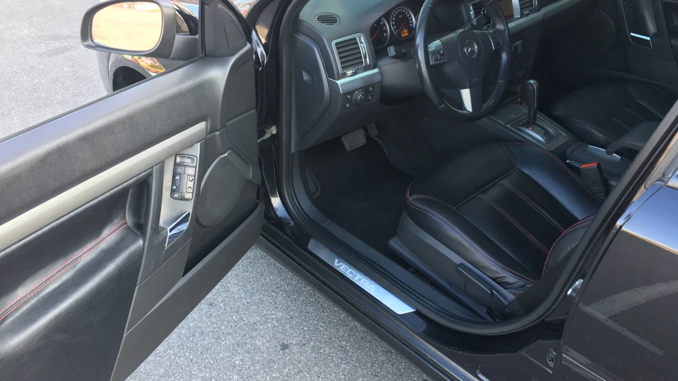 Opel Vectra 2,2 автомат 4