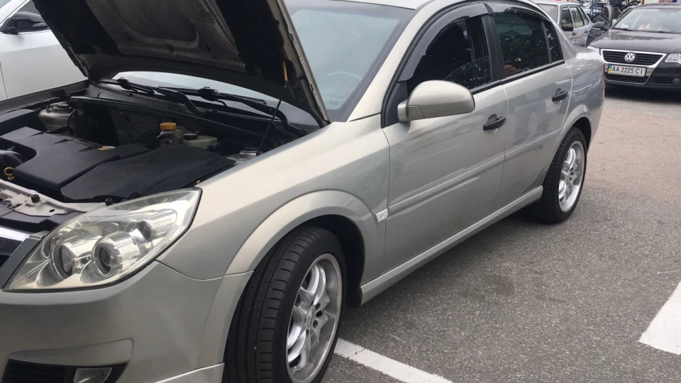 Opel Vectra 2.2 автомат 4