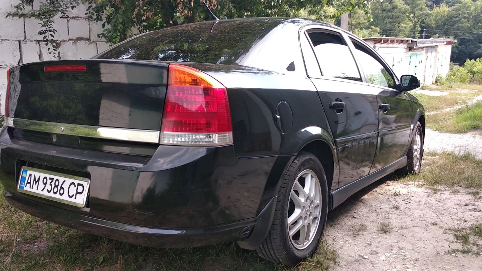 Opel Vectra 2.2 Чорна валіза 5