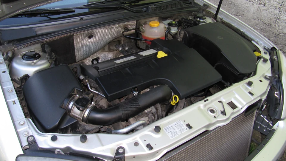 Opel Vectra 2.2 МТ ELEGANCE 2