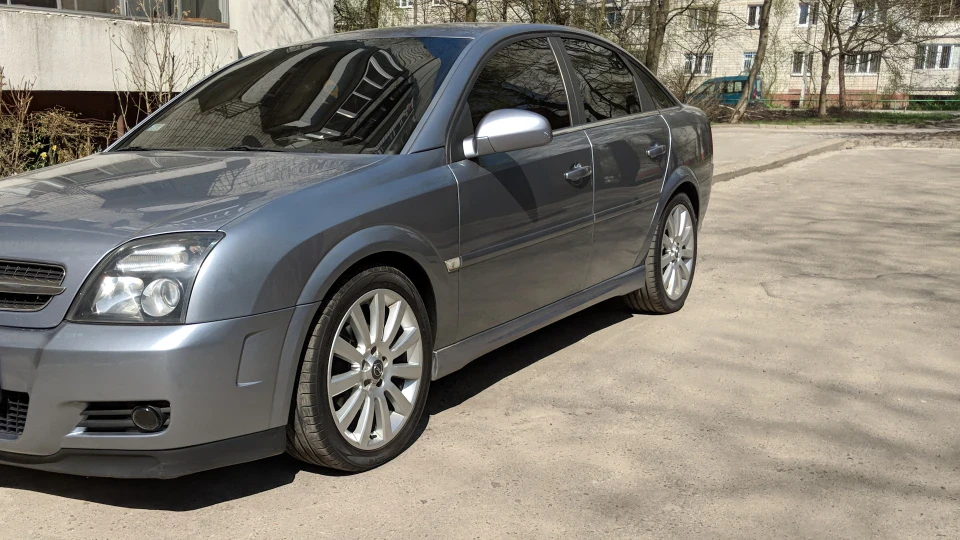 Opel Vectra 2.2 TDI 4
